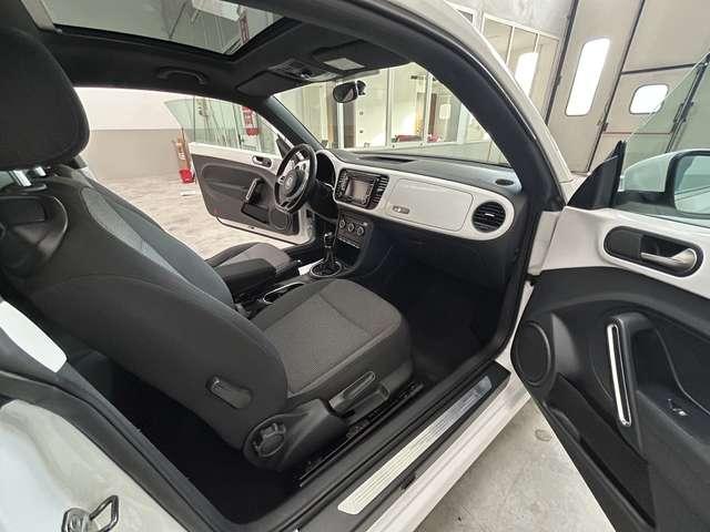 Volkswagen Maggiolino Maggiolino 1.6 tdi Design 105cv