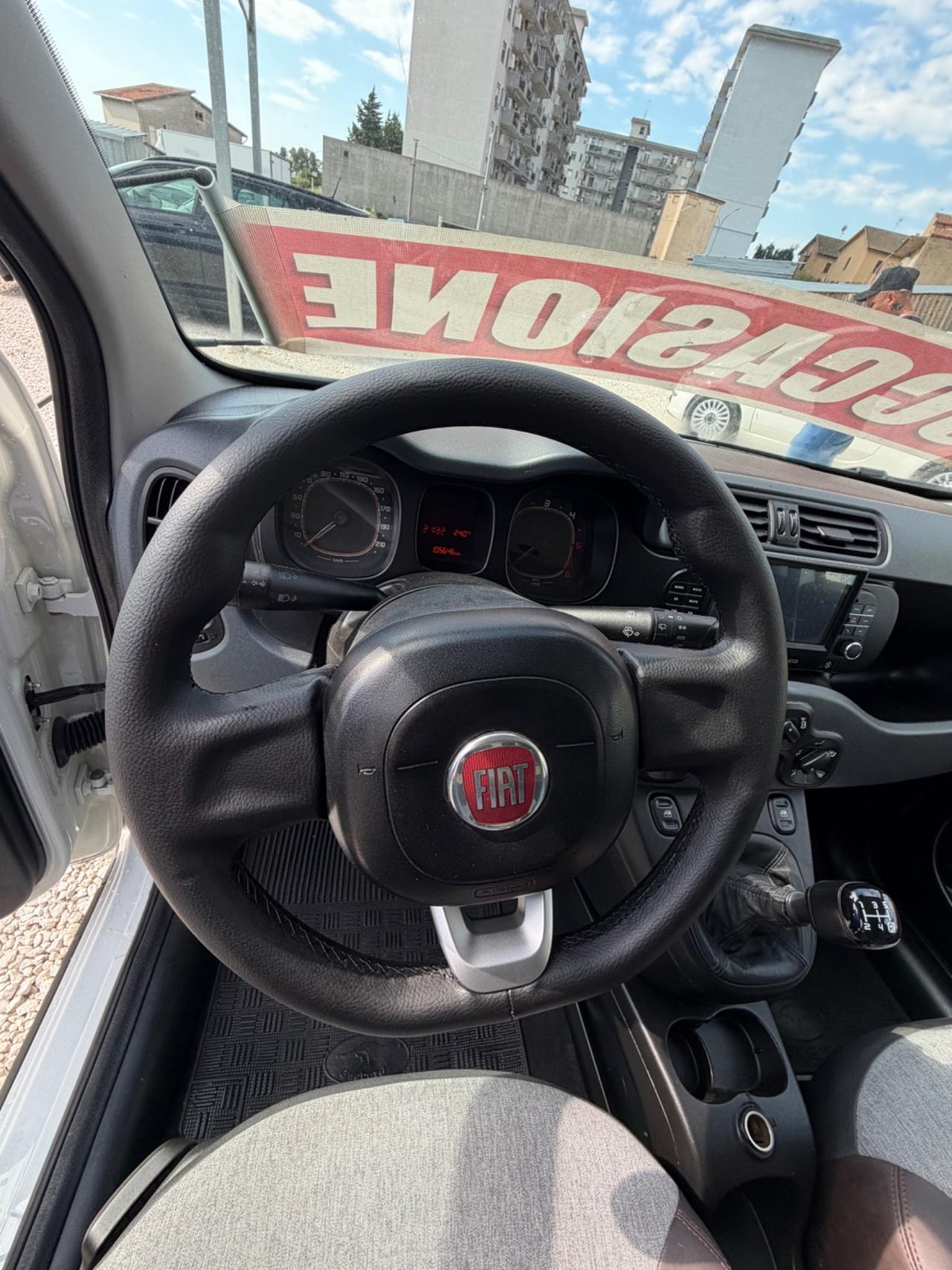 Fiat Panda 1.3 MJT 80 CV S&S Lounge allestimento cross