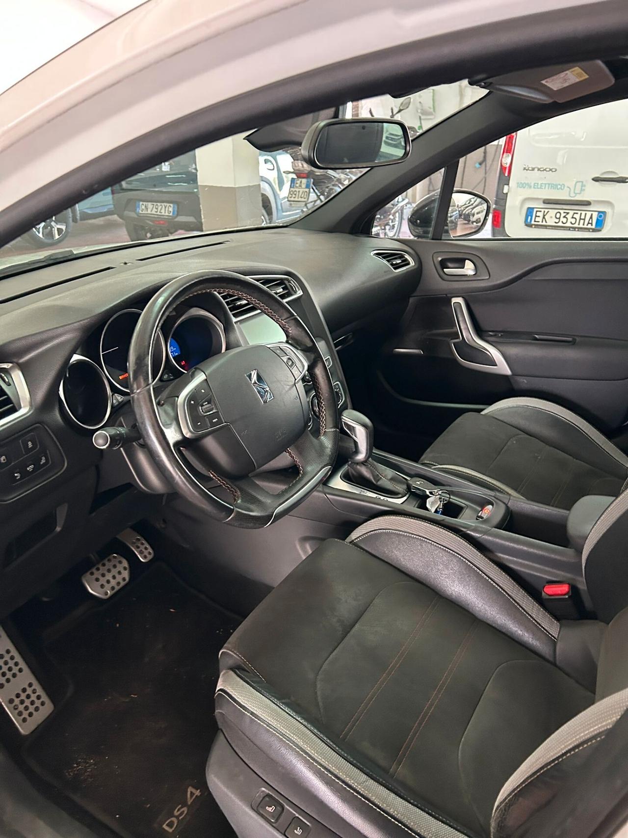 Ds DS4 4 Crossback BlueHDi 120 Moondust