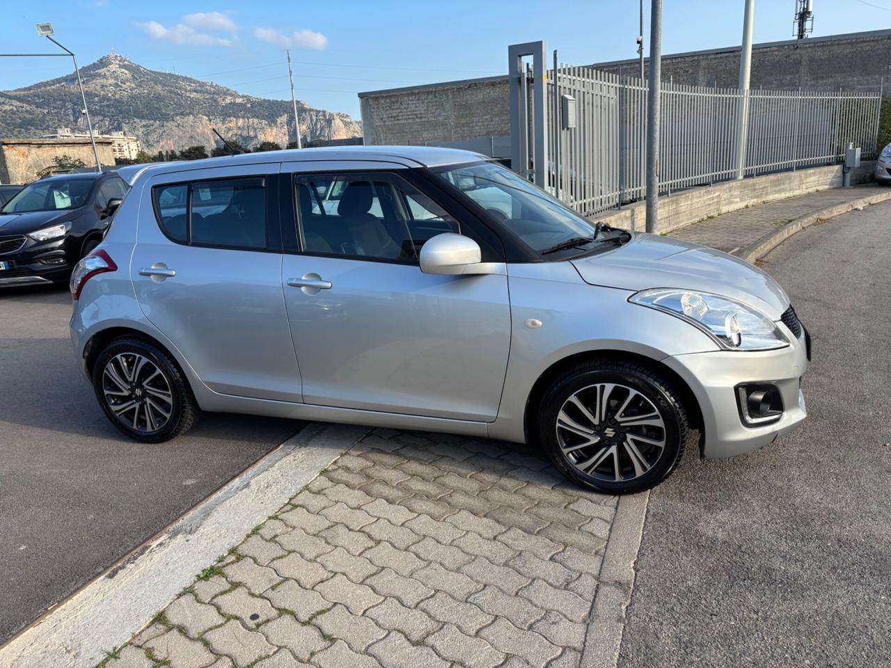 Suzuki Swift 1.2 Dualjet Easy