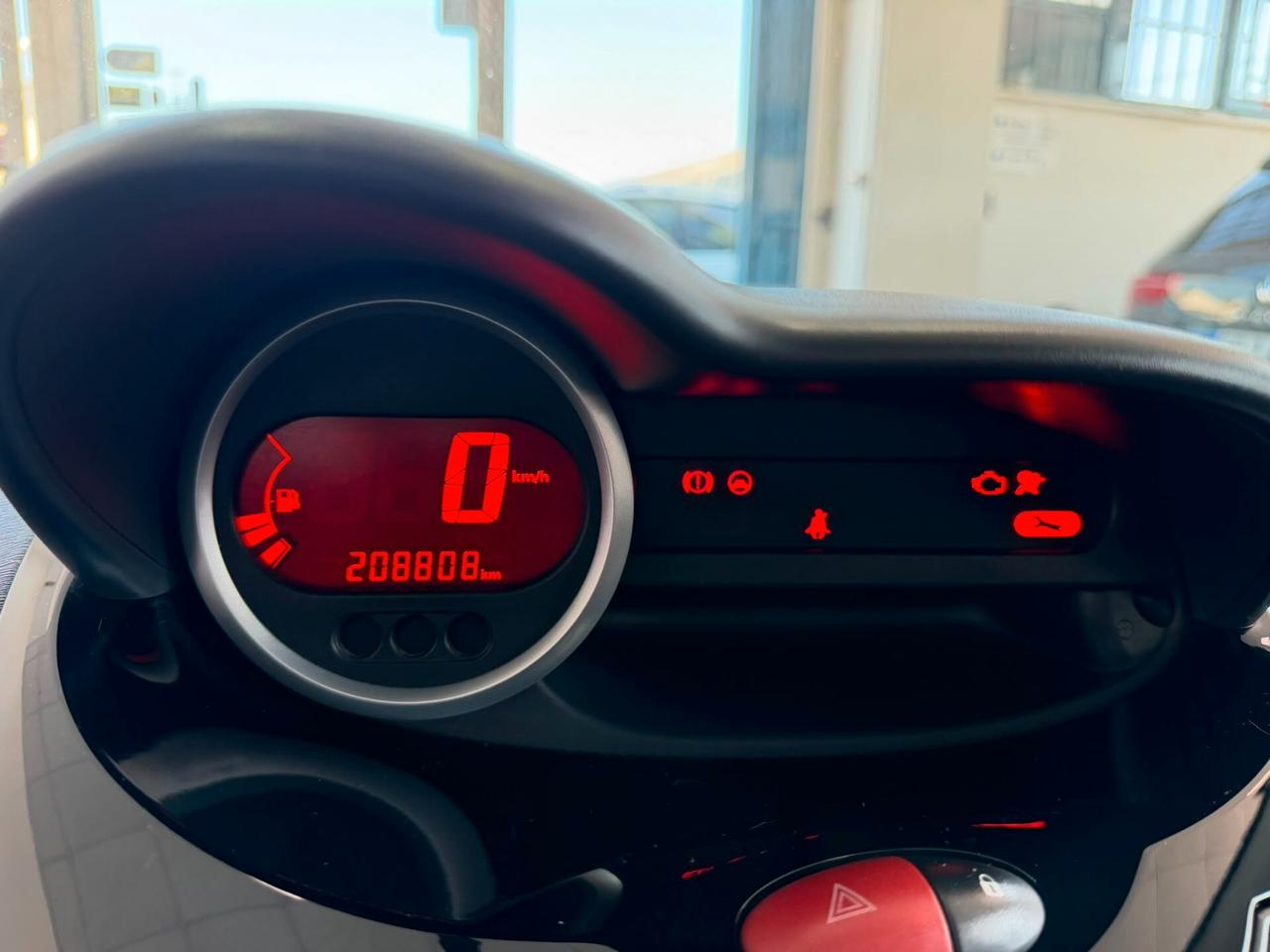 Renault Twingo 1.5 dCi 75CV OK NEOPATENTATI
