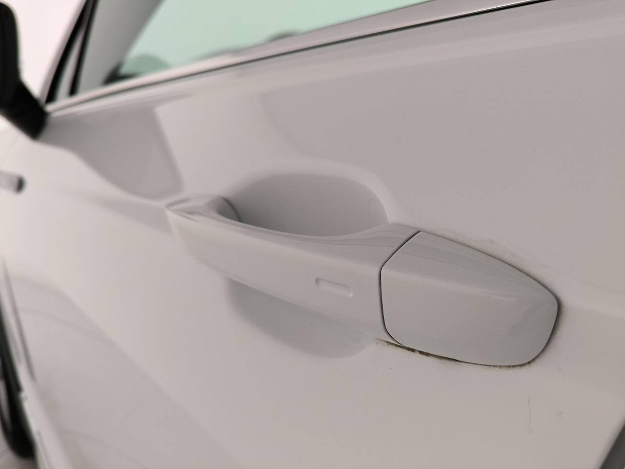 Volkswagen Tiguan 2.0 tdi r-line 150cv dsg