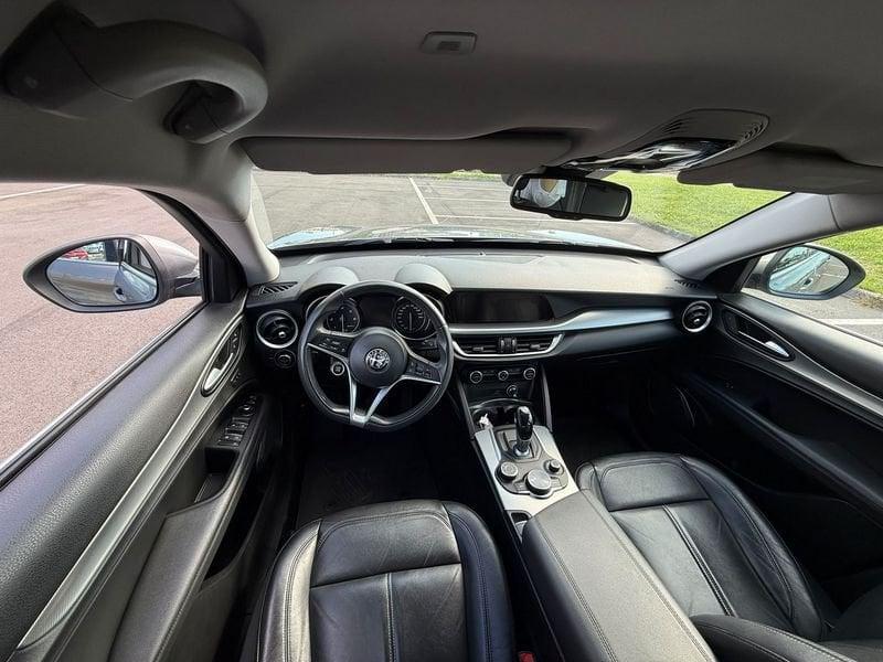 Alfa Romeo Stelvio 2.2 Turbo Diesel 210CV AT8 Q4 Super
