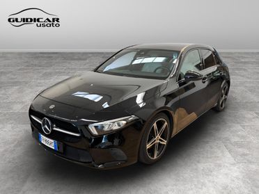 Mercedes-Benz Classe A - W177 2018 - A 180 d Sport auto