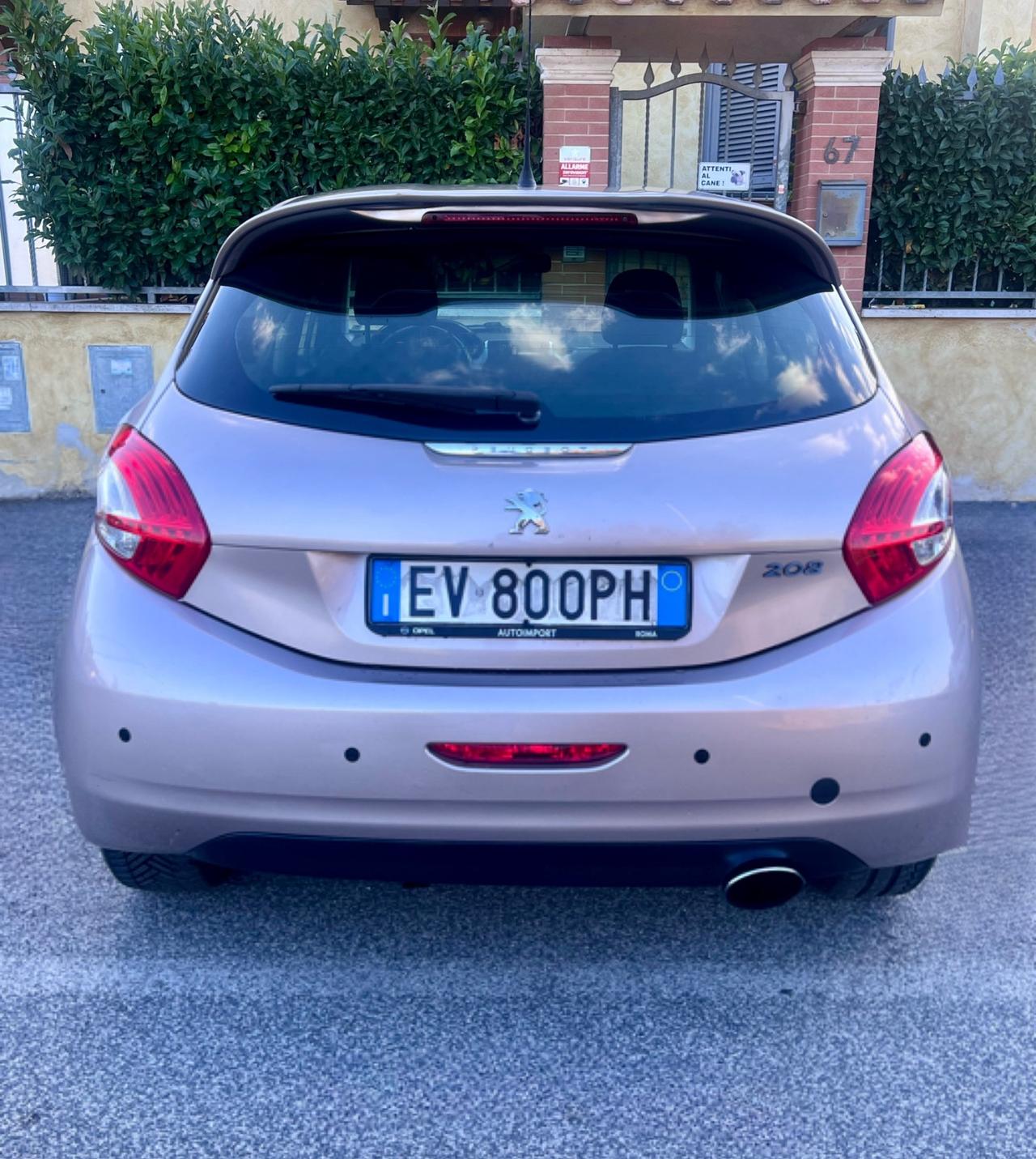 Peugeot 208 1.4 VTi 95 CV 5p. GPL Touring sport