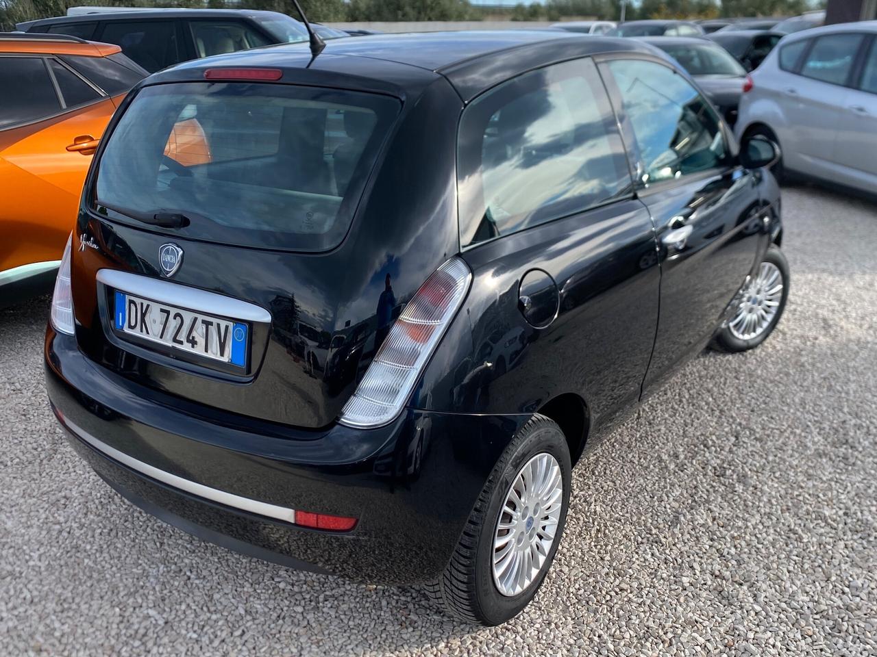 Lancia Ypsilon 1.2 Oro Giallo UNICO PROPIETARIO NEOPATENTATI