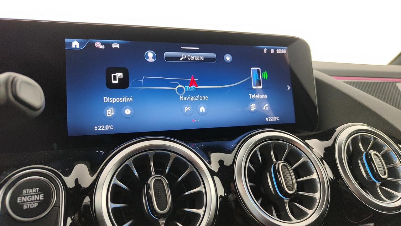 Mercedes-Benz GLA 200 d automatic