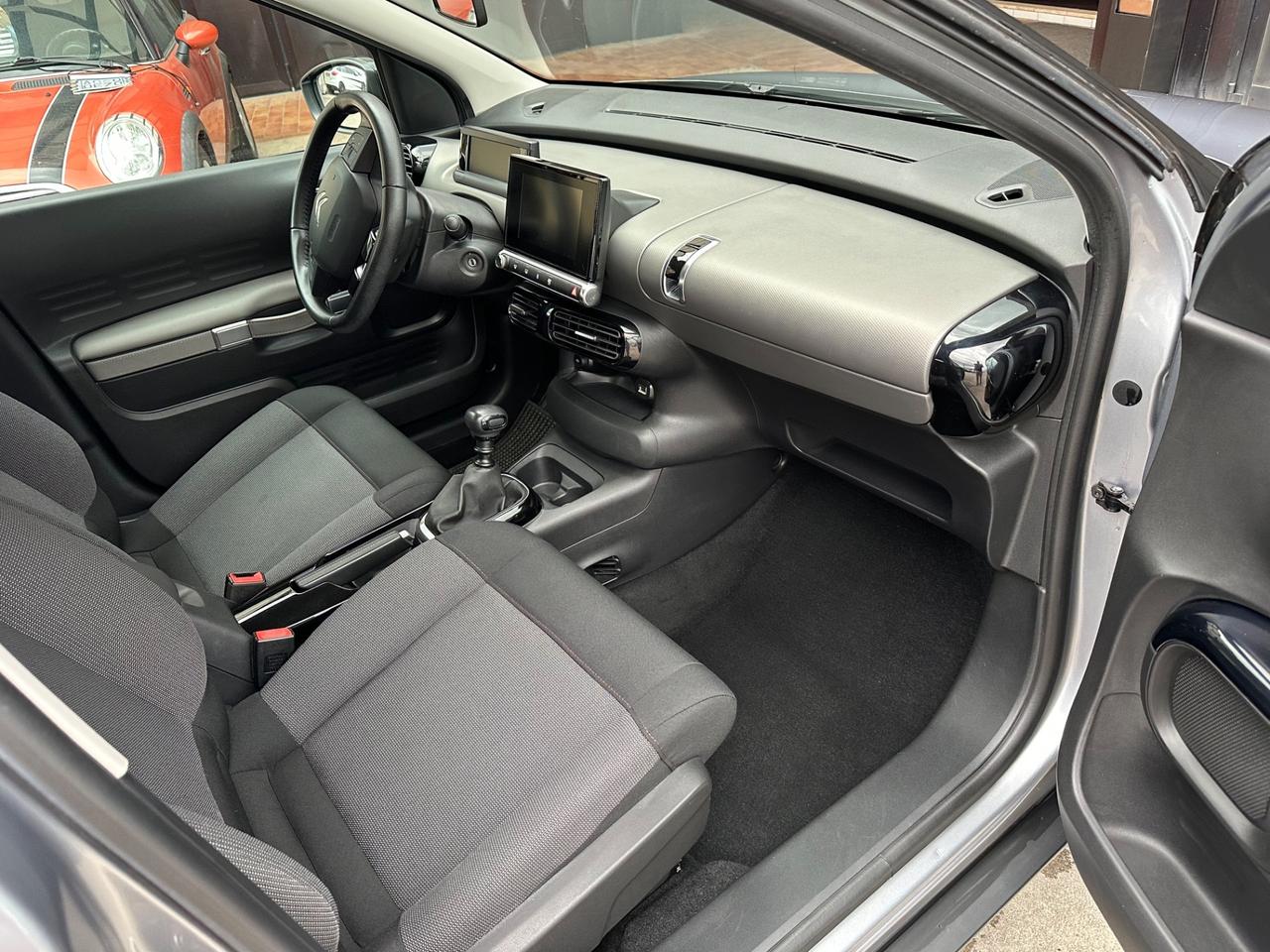 Citroen C4 Cactus BlueHDi 100 S&S Shine