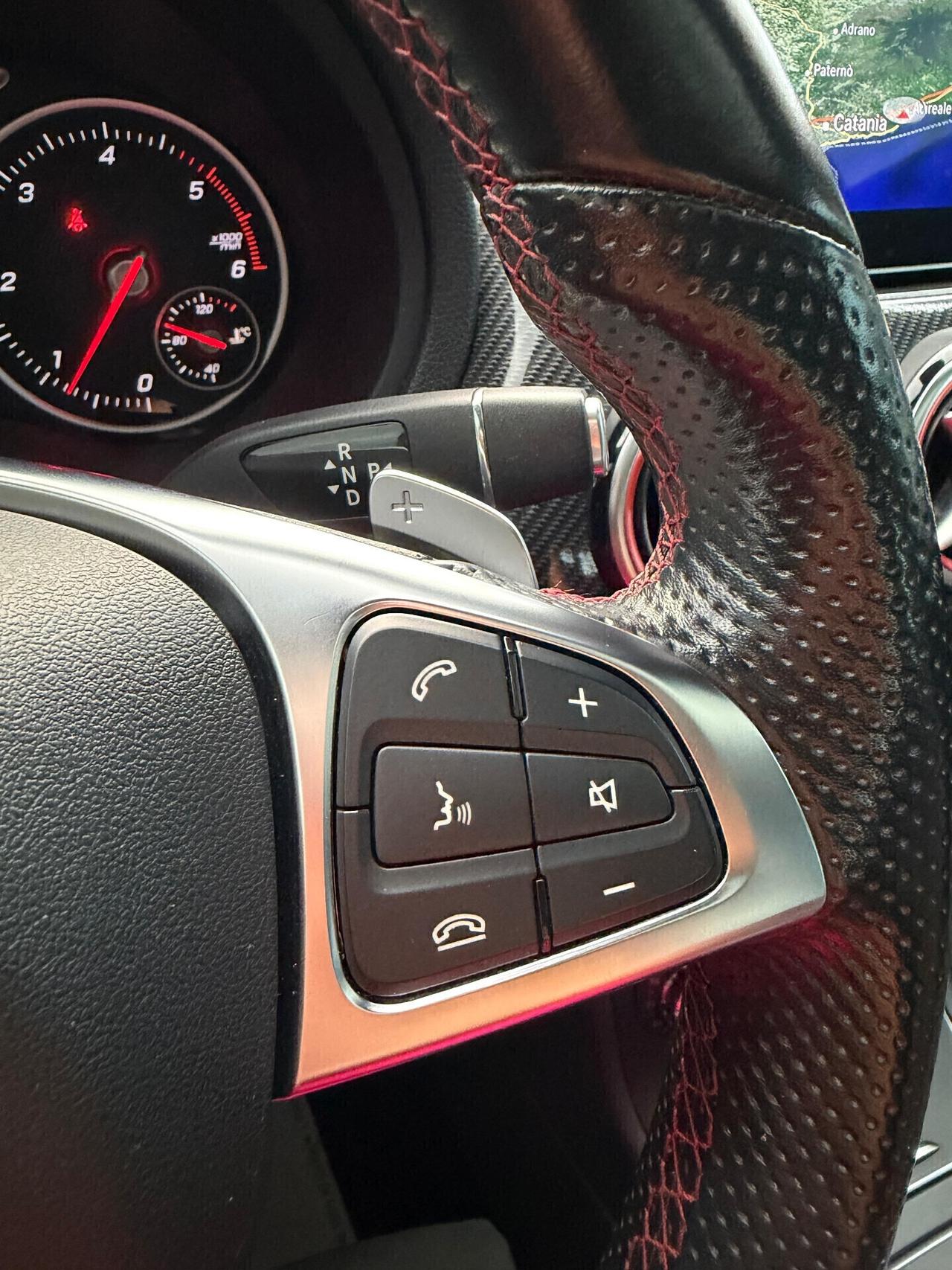 Mercedes Classe B 200D PREMIUM AMG 4 MATIC