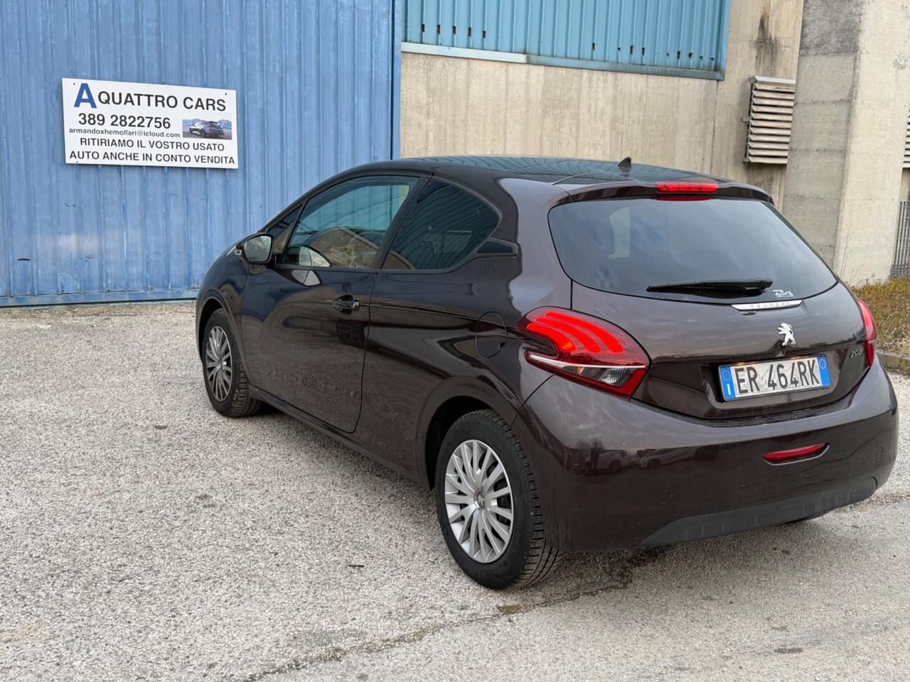 Peugeot 208 1.2 VTi 82 CV 5 porte Access