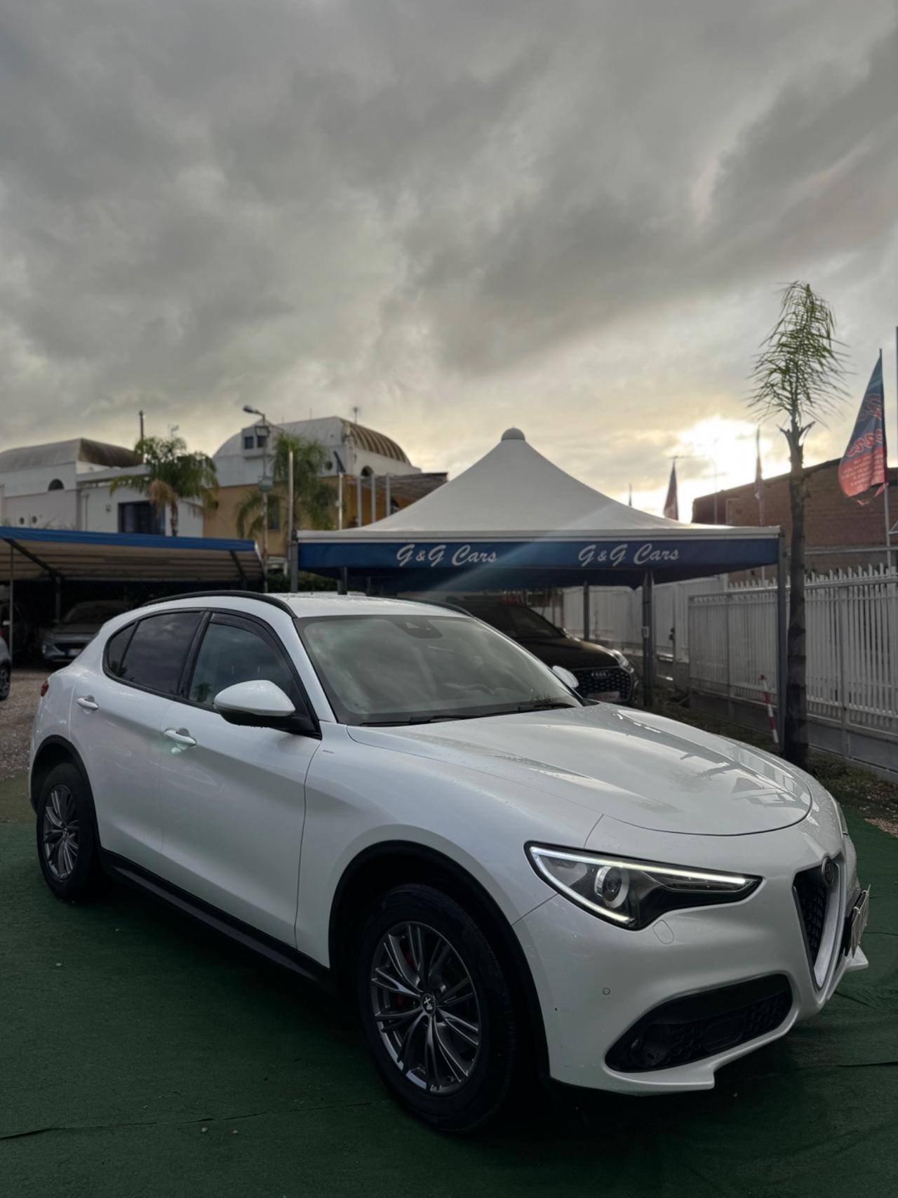 Alfa Romeo Stelvio 2.2 Turbodiesel 210 CV AT8 Q4 Executive