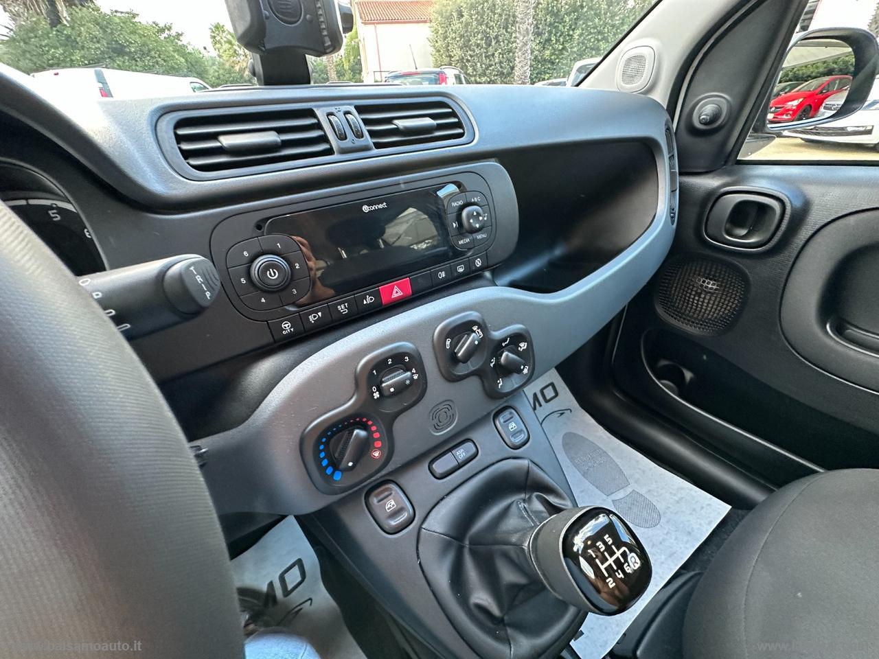 FIAT Panda 1.0 FireFly S&S Hybrid IVA INCLUSA