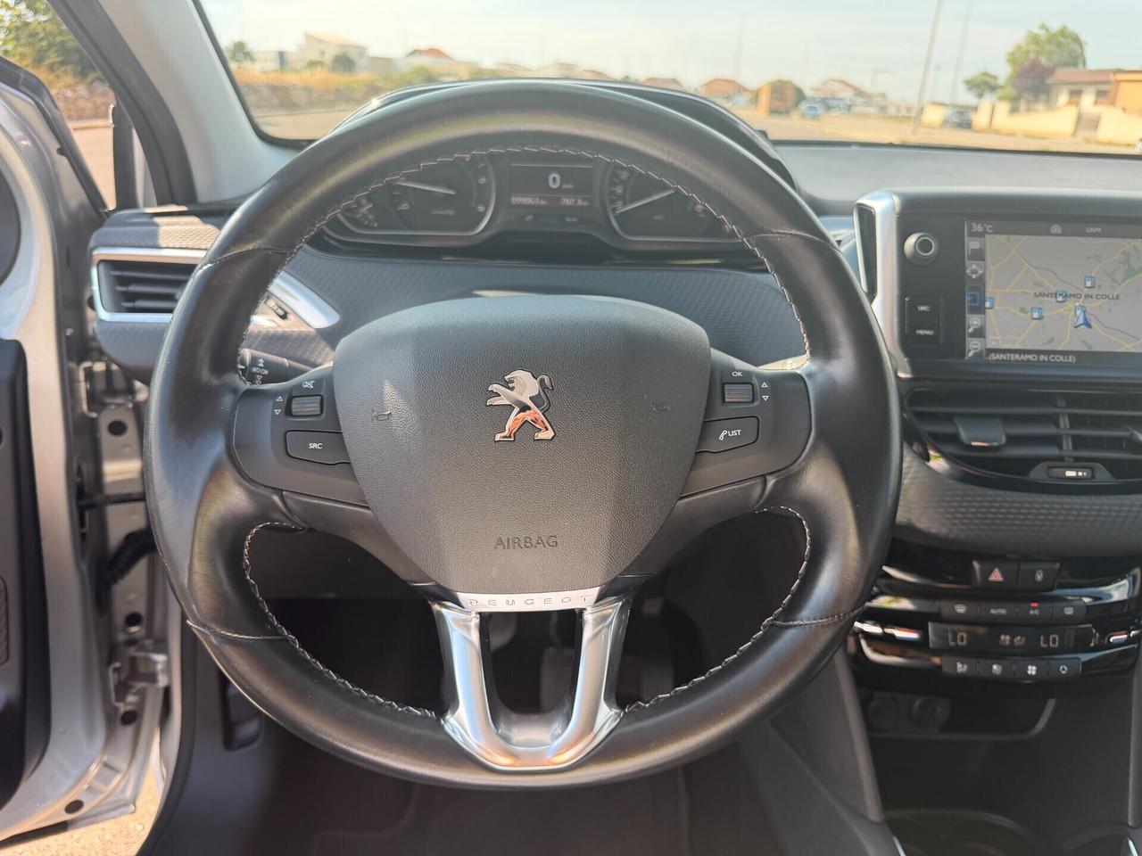 Peugeot 208 1.6 BlueHDi 100cv 5 porte Allure
