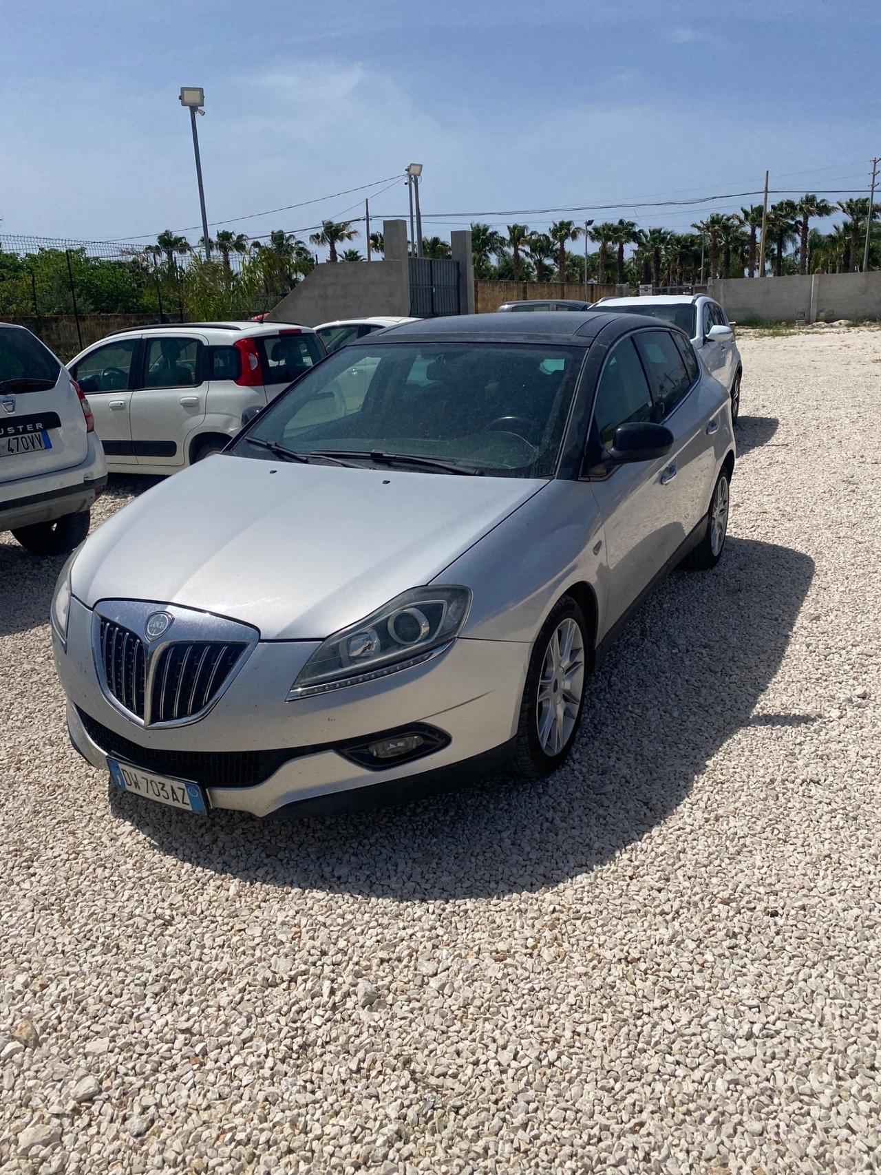 Lancia Delta 2.0 MJT DPF Oro
