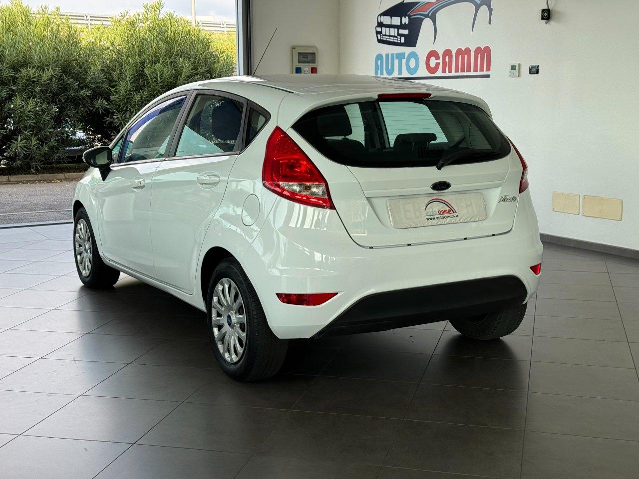 Ford Fiesta 5p 1.4 16v Gpl Trend