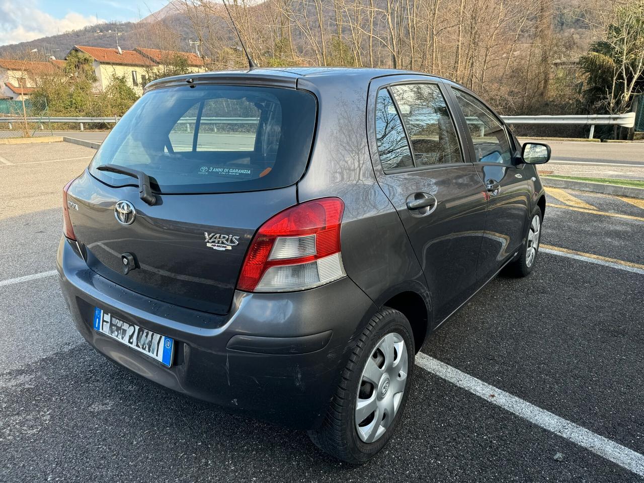 Toyota Yaris 1.0 5 porte Now GPL