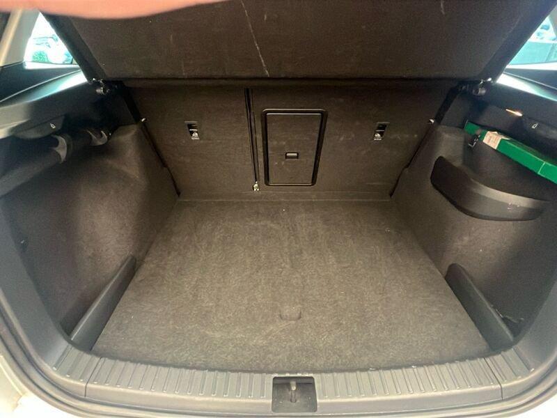 Škoda Karoq 2.0 TDI 85KW EVO SCR Executive DSG