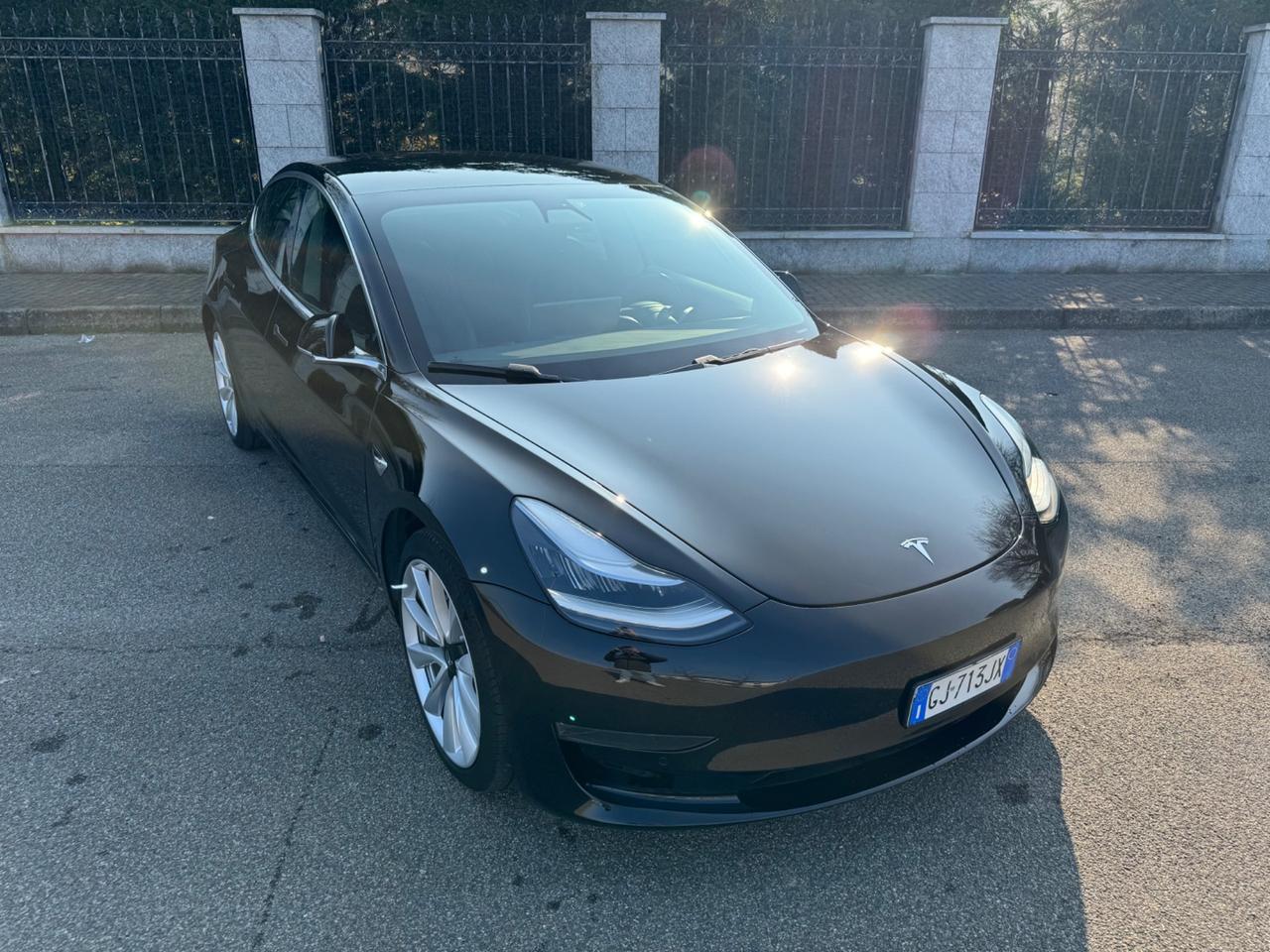 Tesla Model 3 Long Range Dual Motor AWD