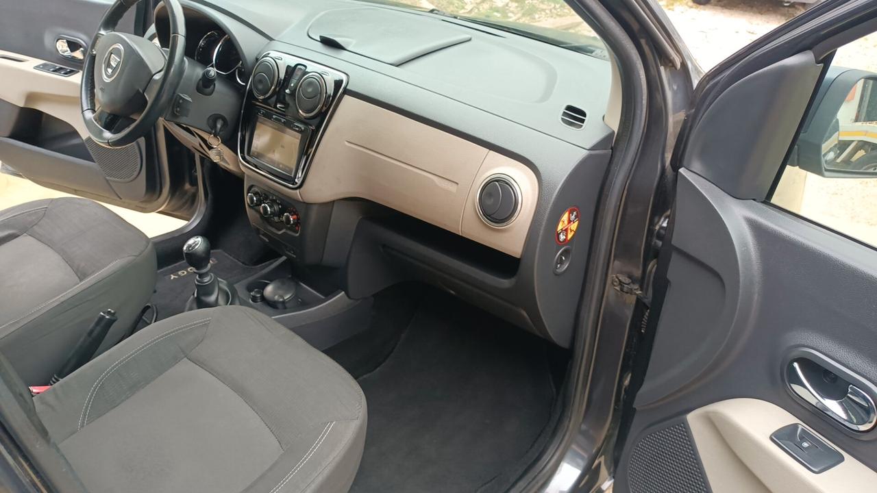 Dacia Lodgy 1.5 diesel 7 posti navigatore telefono bluetooth