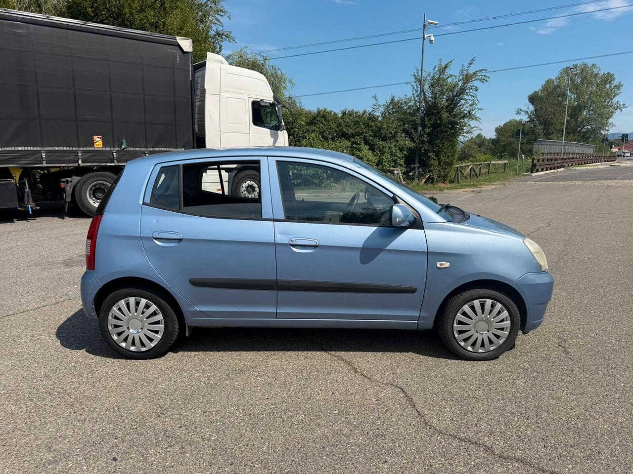 Kia Picanto 1.0 benzina