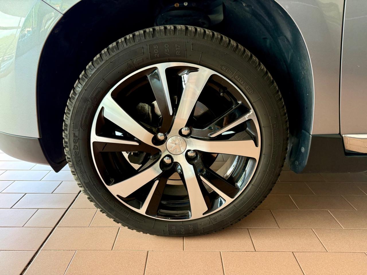 Peugeot 2008 1.6HDi 120cv Euro6