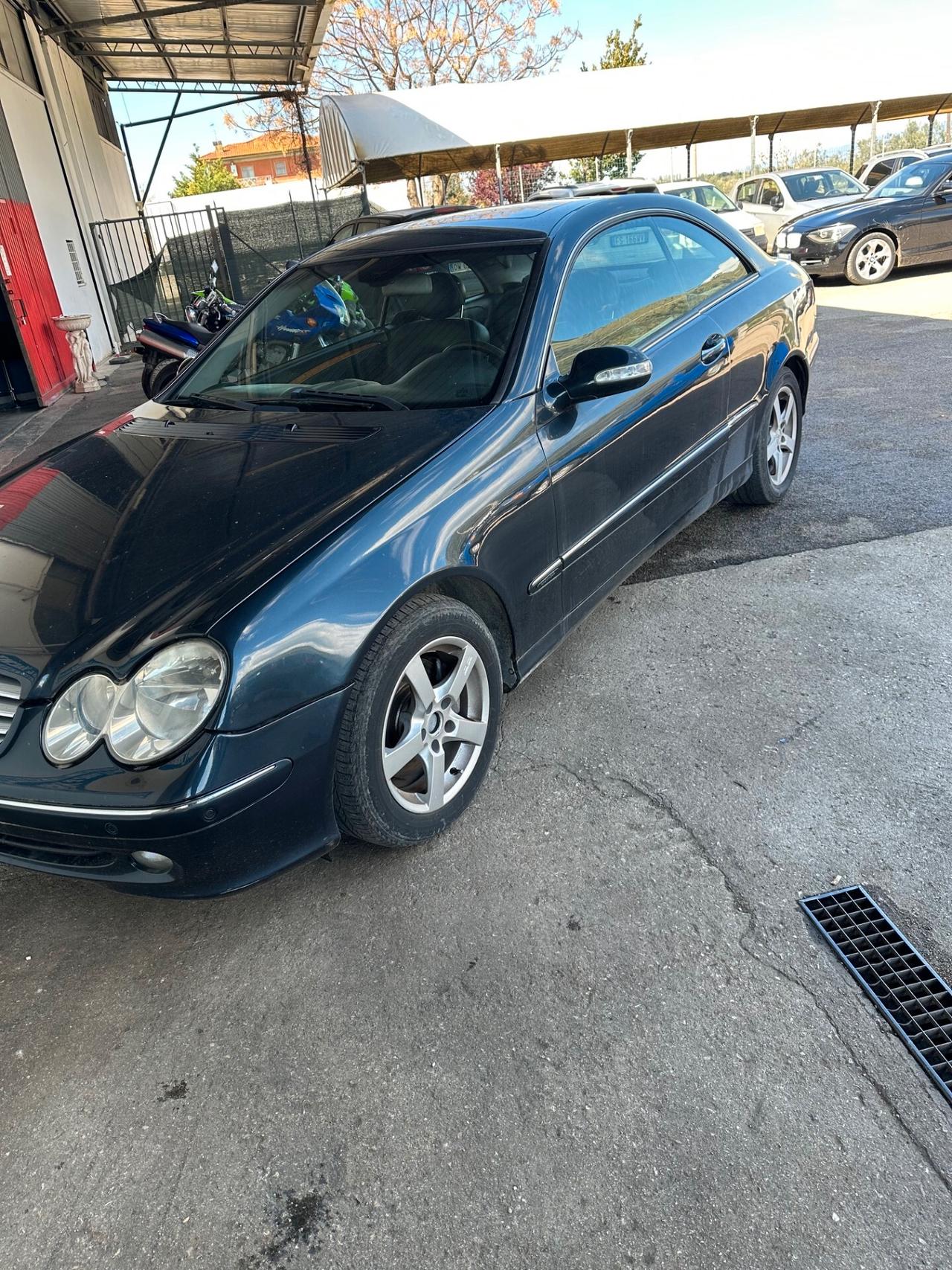 Mercedes-benz CLK 270 CDI cat Elegance