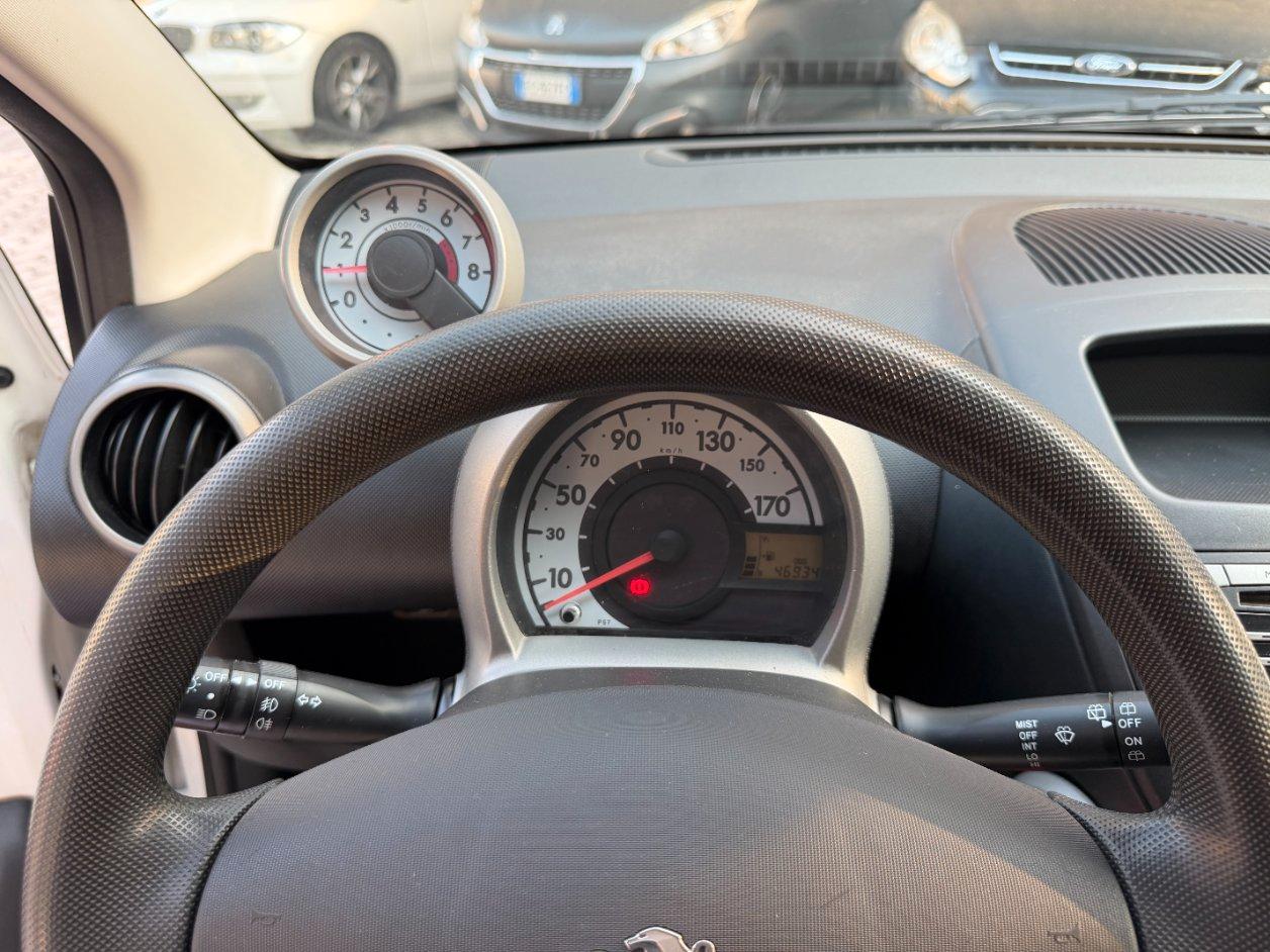 Peugeot 107 5 Porte 107 5p 1.0 12v Urban Move PRONTA CONSEGNA