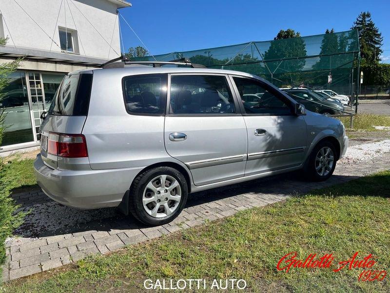 Kia Carens LX 1.6 105cv