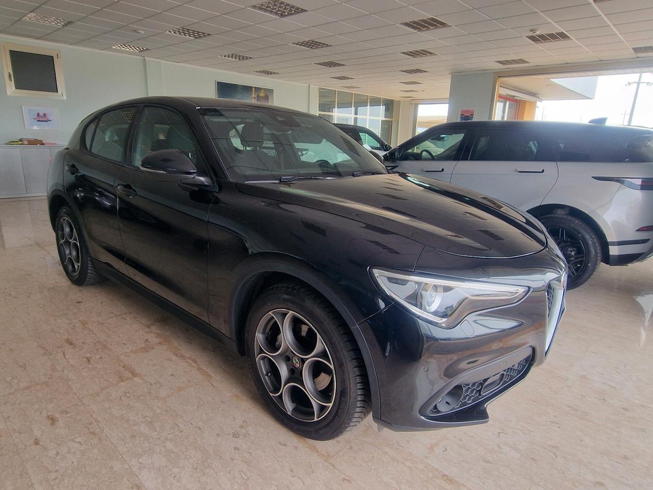 Alfa Romeo Stelvio 2022