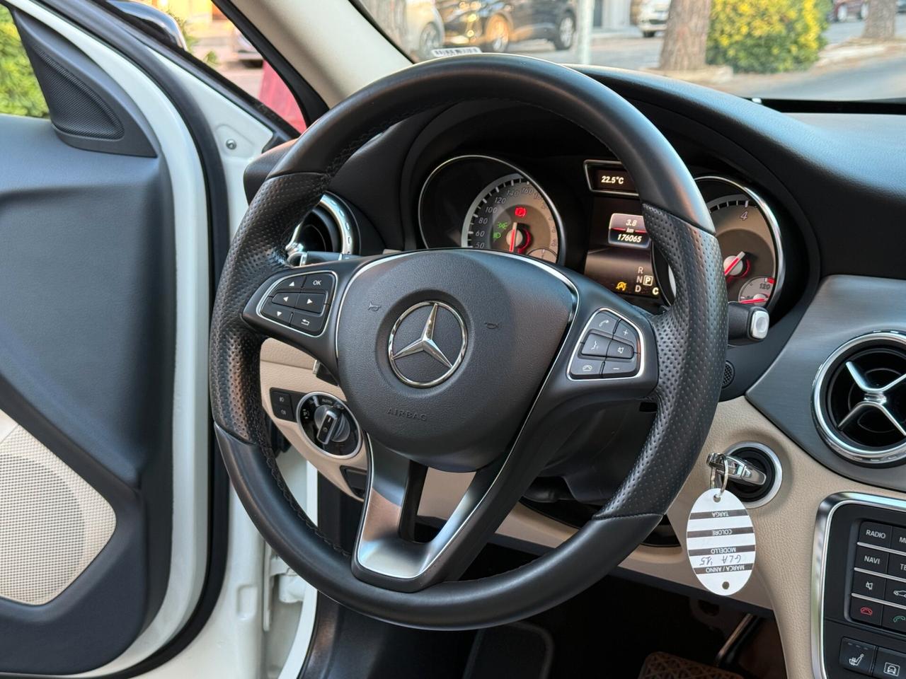 Mercedes GLA 200 d Autom Enduro *TETTO PELLE 2016