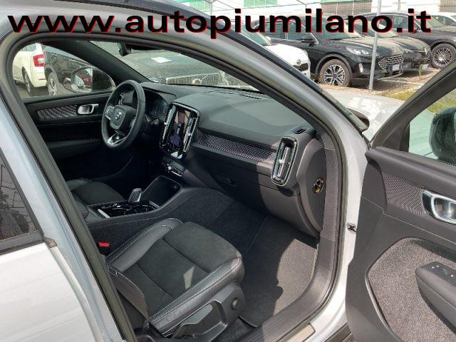 VOLVO XC40 B4 AWD Geartronic R-design