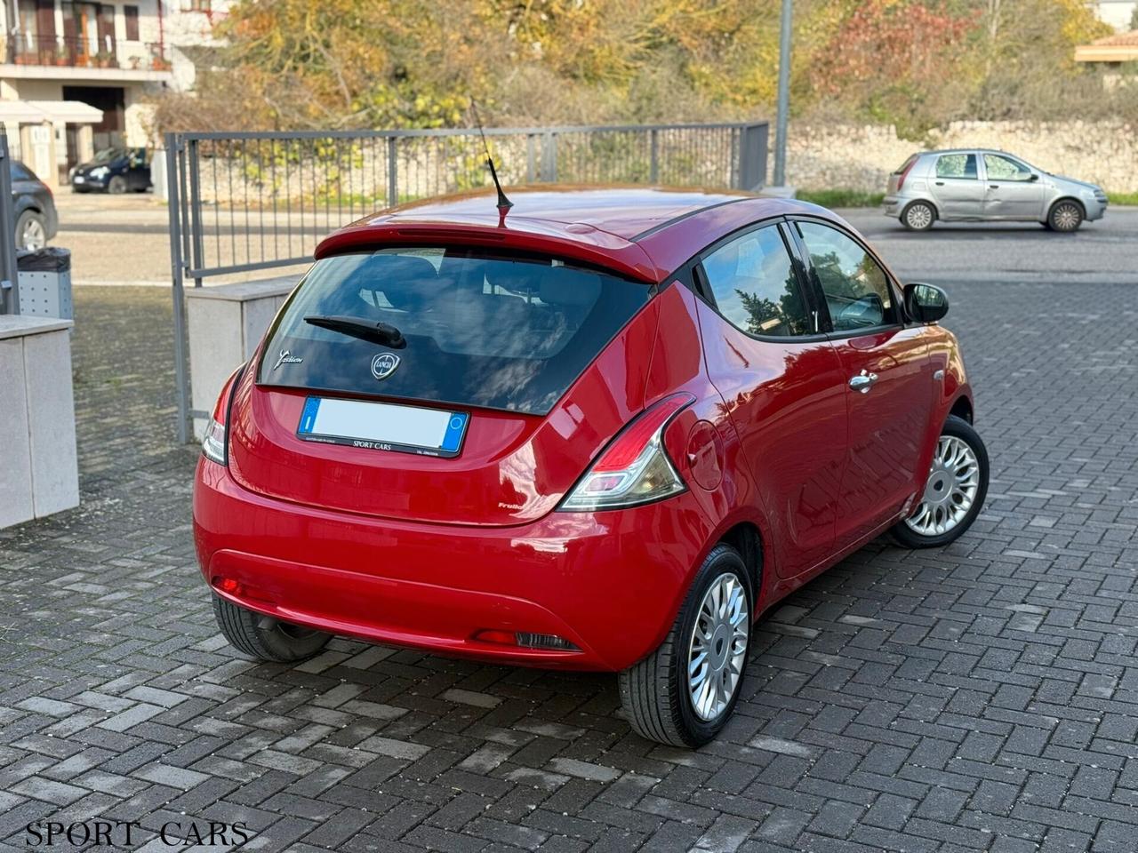 Lancia Ypsilon 1.2 69 CV 5 porte Gold , NEOPATENTATI