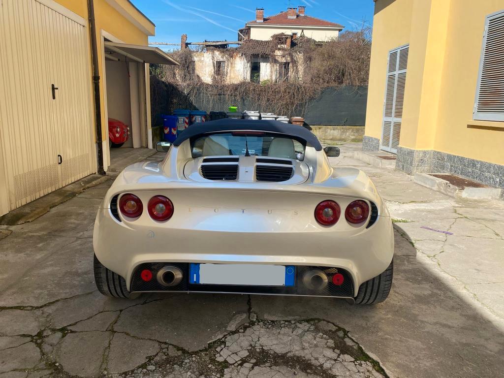 Lotus Elise 1.8