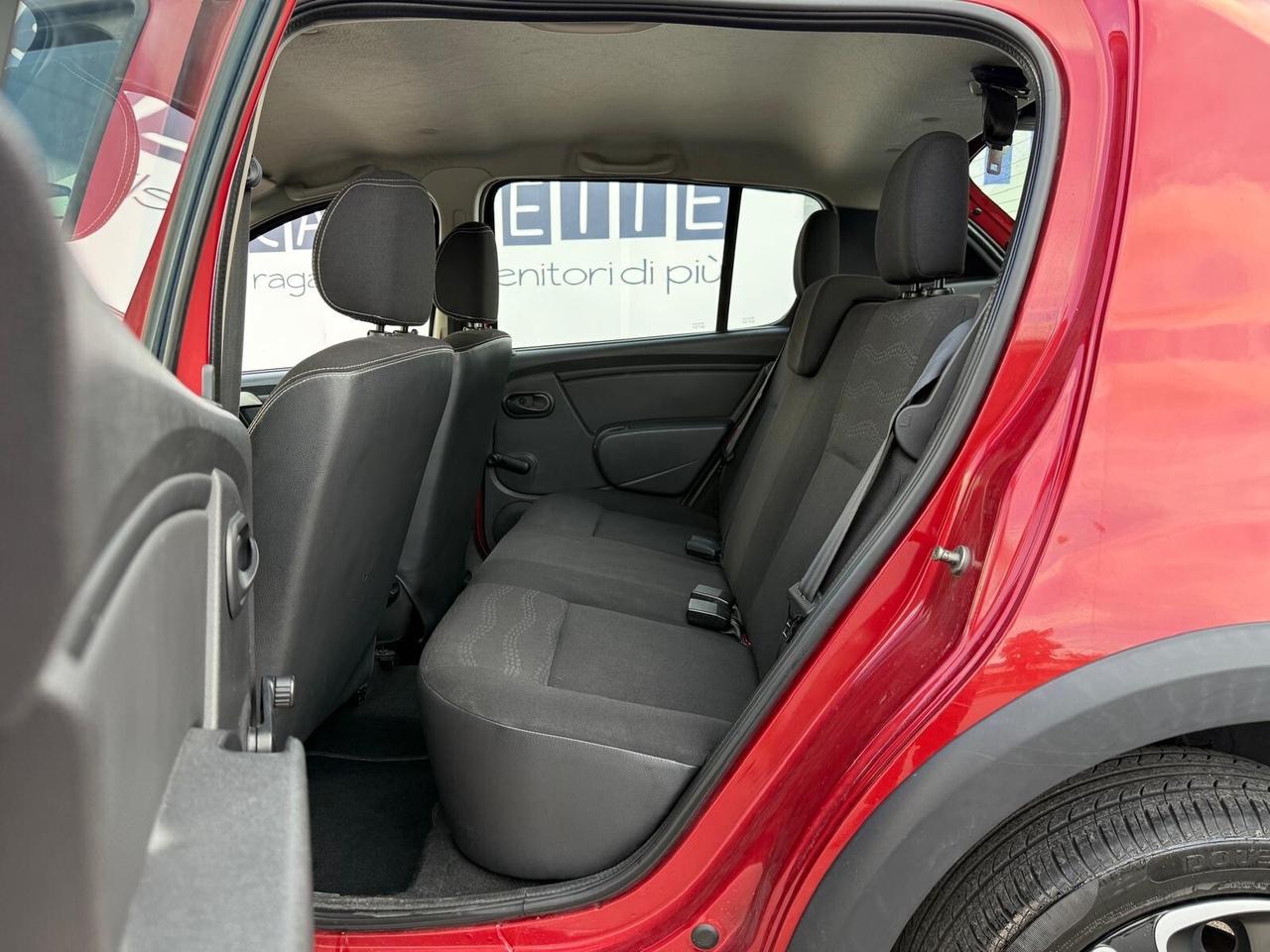 Dacia Sandero Stepway 1.5 dCi 90CV Super Full 2013