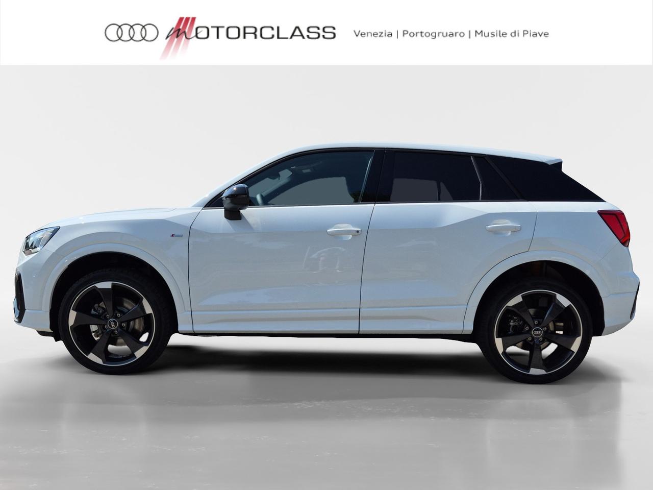 Audi Q2 40 2.0 tfsi identity black quattro s tronic