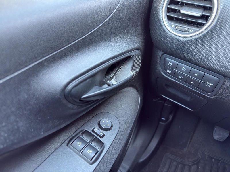 FIAT Punto PUNTO 5p 1.3 MultiJet II 75cv STREET