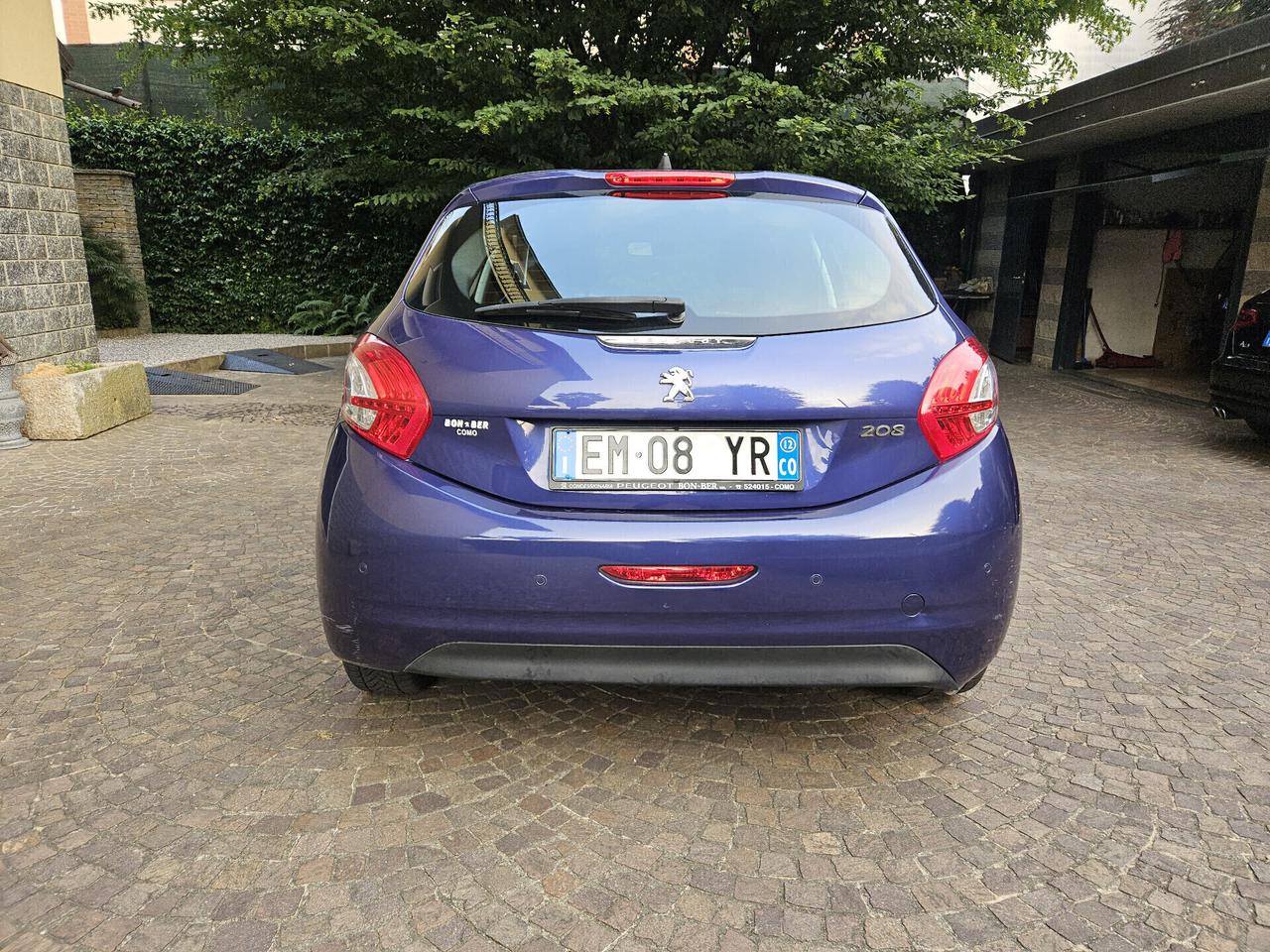 Peugeot 208 Allure - 1.4 Benzina - 95 CV - Euro 5B - NEOPATENTATI