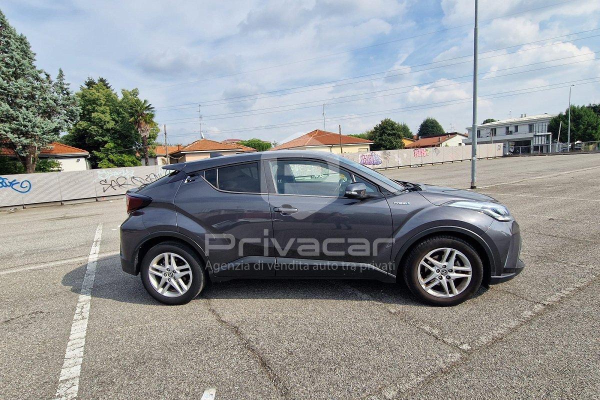 TOYOTA C-HR 1.8 Hybrid E-CVT Active