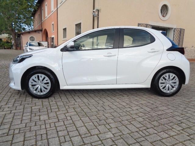 Toyota Yaris 1.5 Hybrid 5 porte Active NESSUN VINCOLO DI FINANZIAMENTO