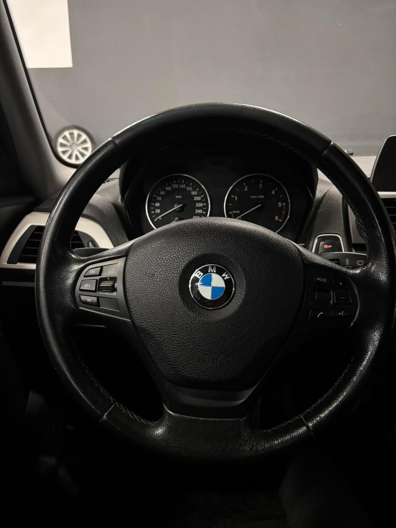 Bmw 118 118d 5p. Msport