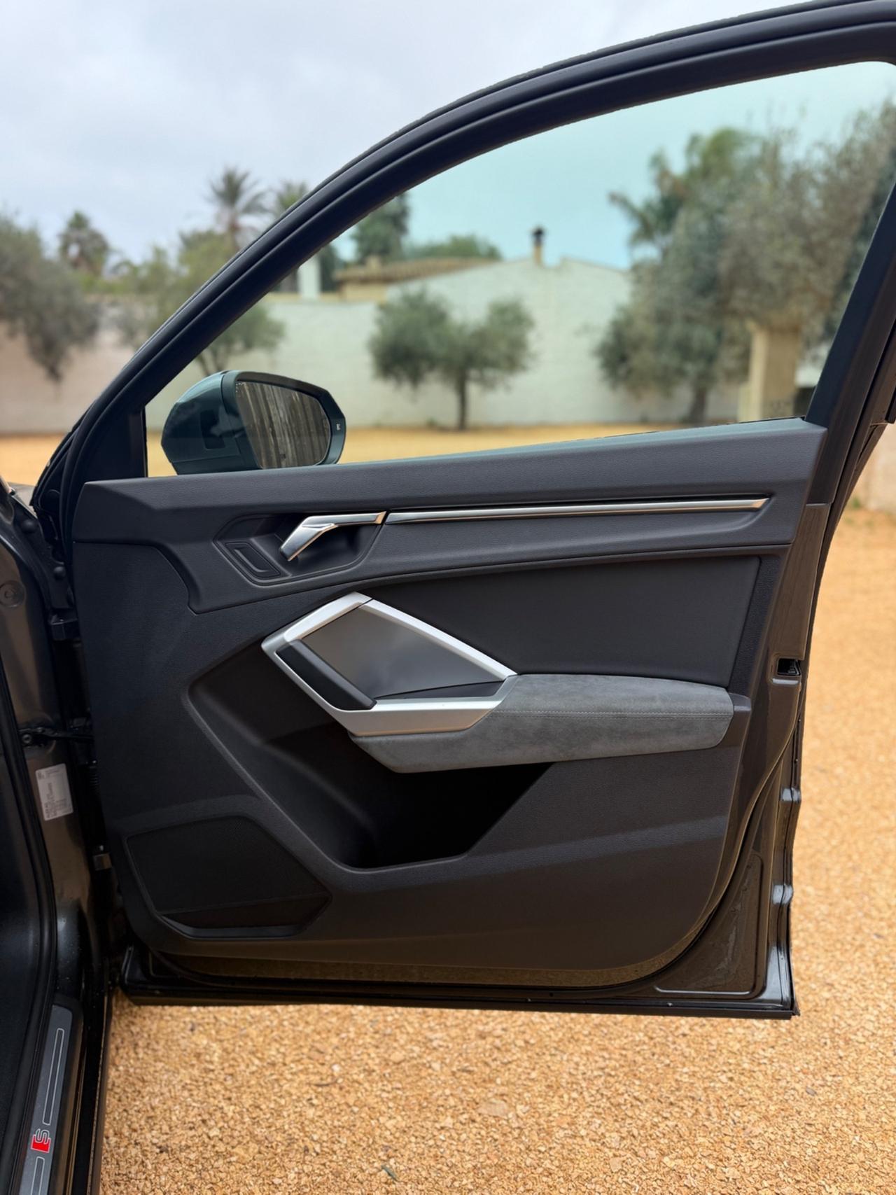 Audi Q3 SPB 35 TDI quattro S tronic line edition