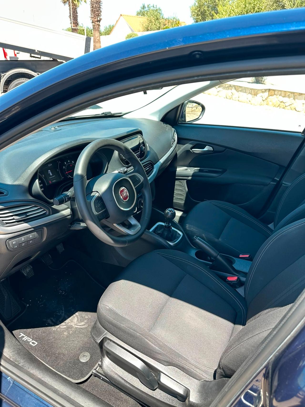 FIAT TIPO 1.4 5 porte Easy