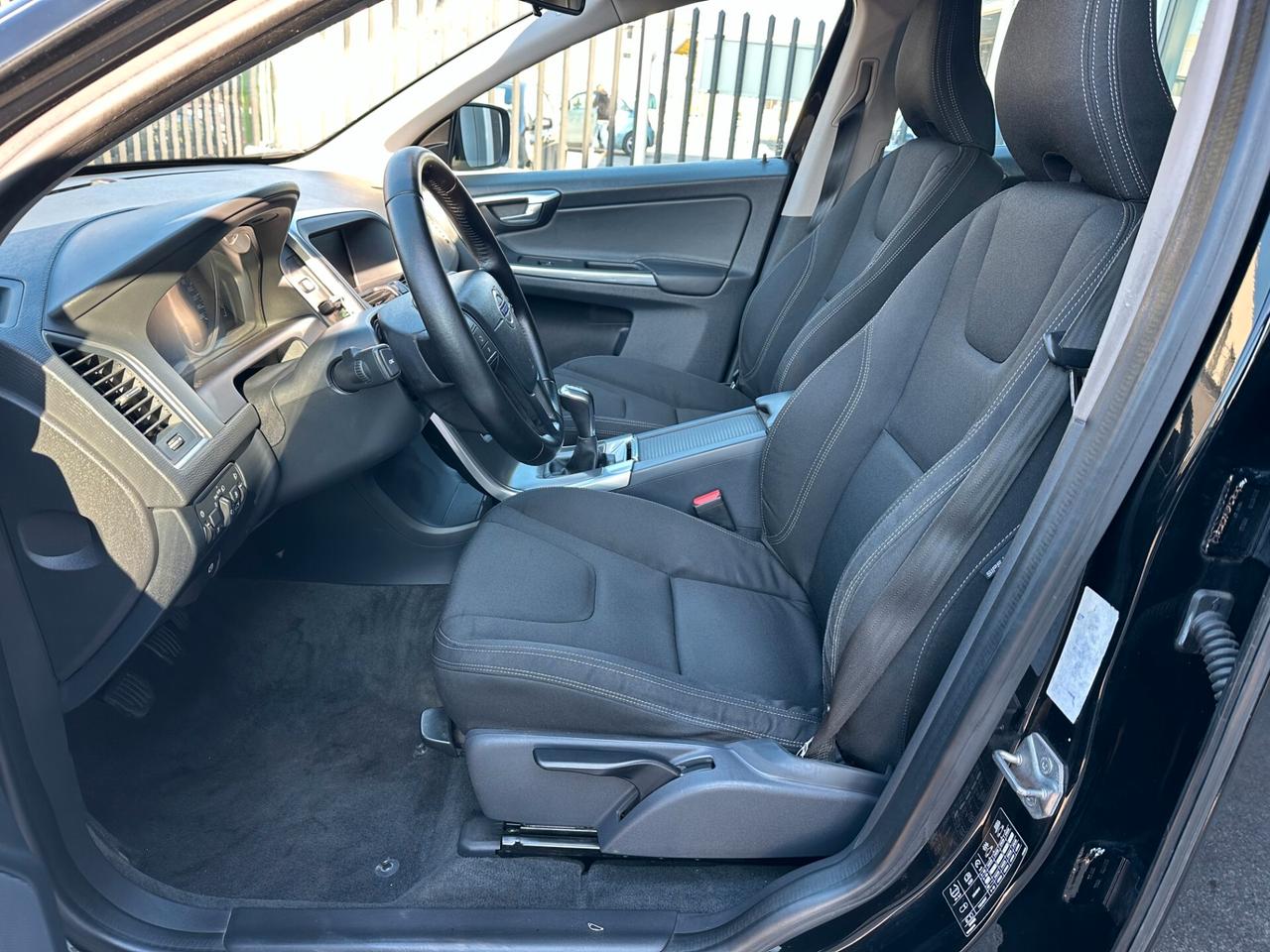 Volvo XC 60 XC60 D3 Kinetic