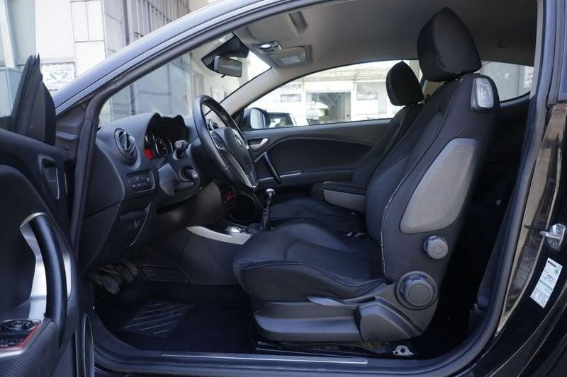 Alfa Romeo MiTo Alfa Romeo MiTo 1.3 JTDm 16V 90 CV Distinctive 66KW ANNO 2009