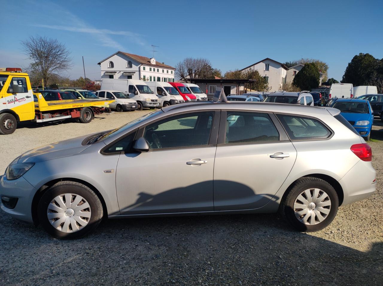 Opel Astra 1.6 CDTI 136CV EcoFLEX S&S 5 porte Cosmo