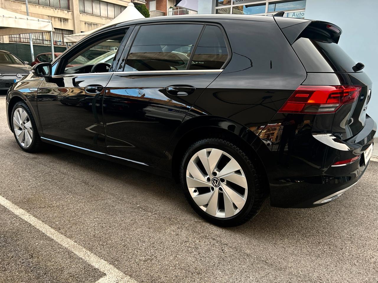 Volkswagen Golf 1.5 TGI DSG Style 2022