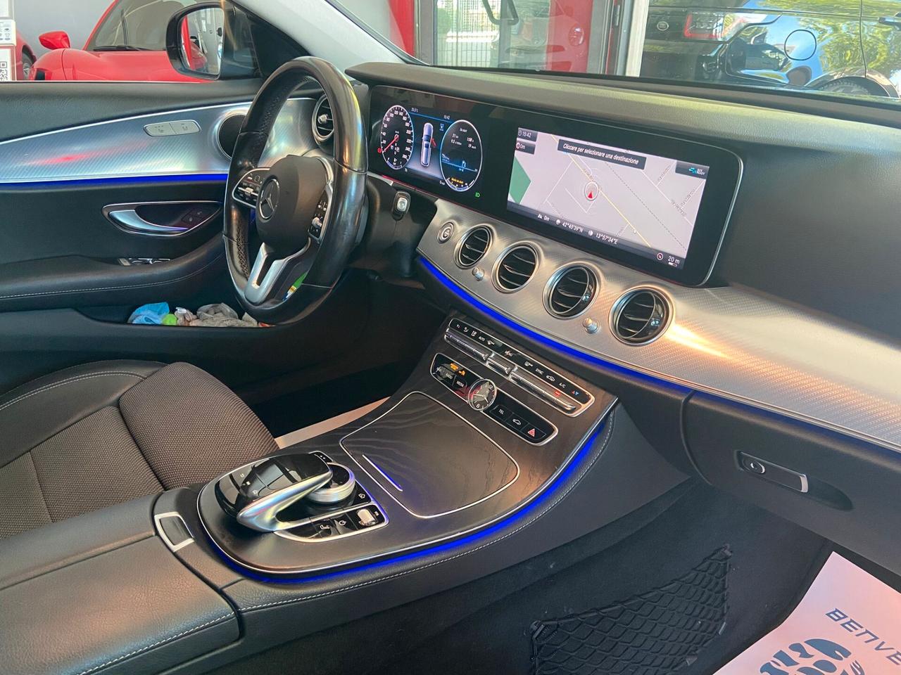 Mercedes E 200 Premium Plus