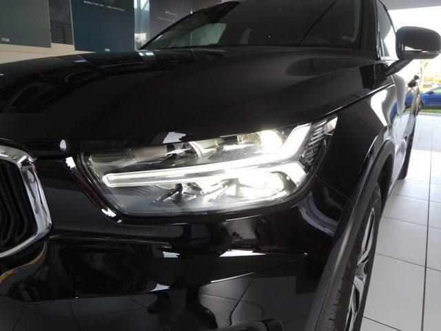 VOLVO XC40 T3 Geartronic Momentum