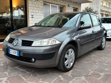 Renault Megane 1.6 16V GPL