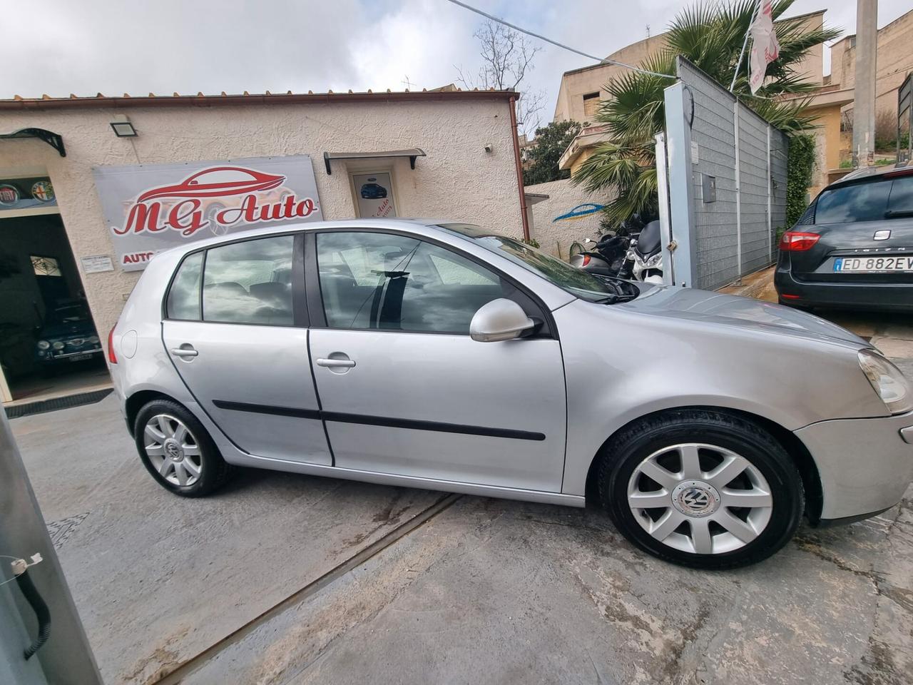 Volkswagen Golf 1.9 TDI 5p. Comfortline